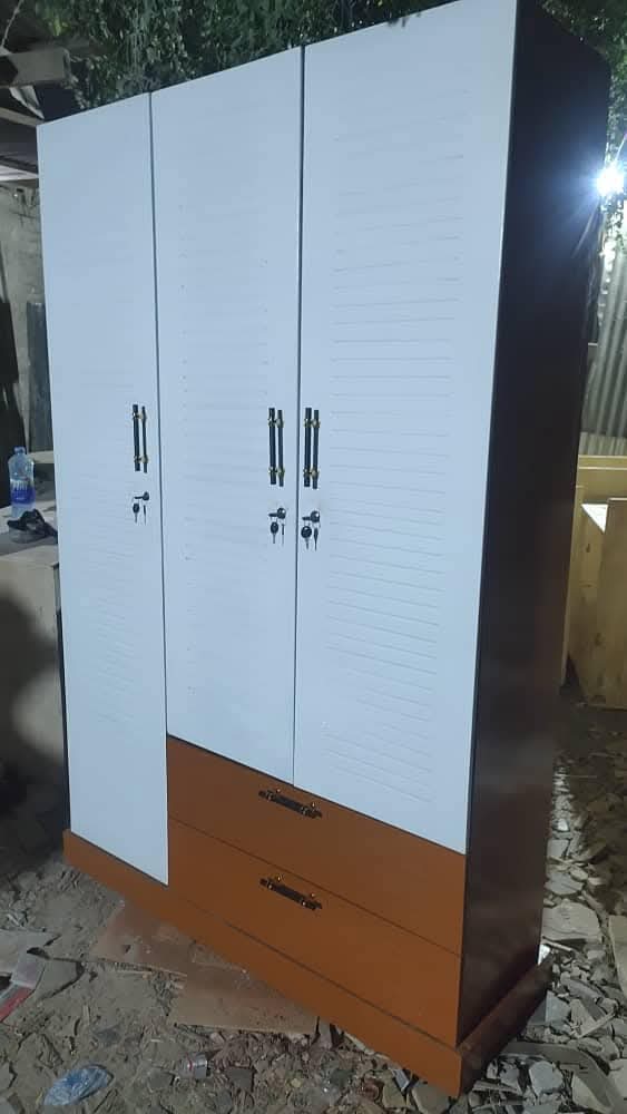 Modern Sliding Door Wardrobe