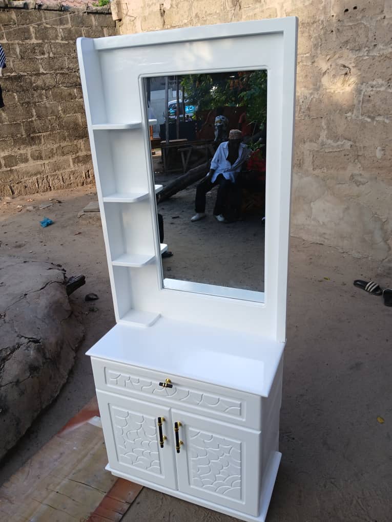 Walk-in Closet System